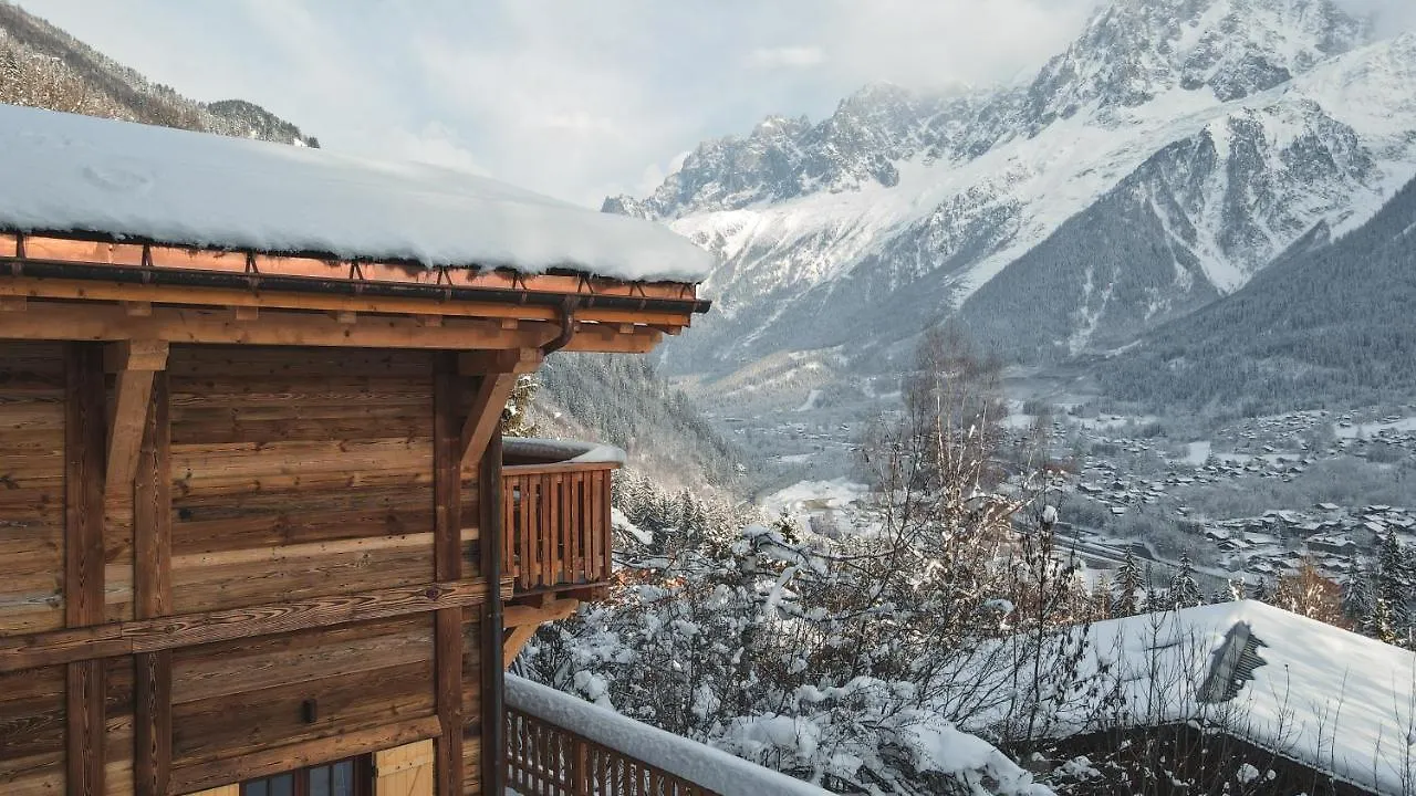 Chalet 3 Etoiles Pour 4 Pers Avec Vue Imprenable Sur La Vallee De Chamonix Les Houches France