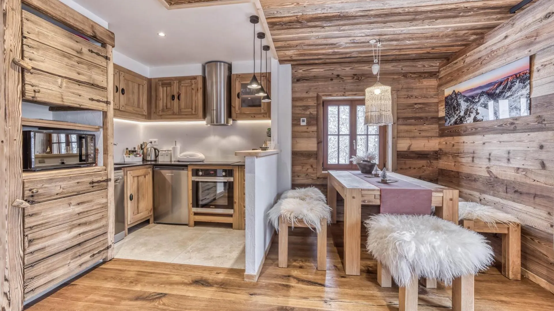 Chalet 3 Etoiles Pour 4 Pers Avec Vue Imprenable Sur La Vallee De Chamonix Les Houches France